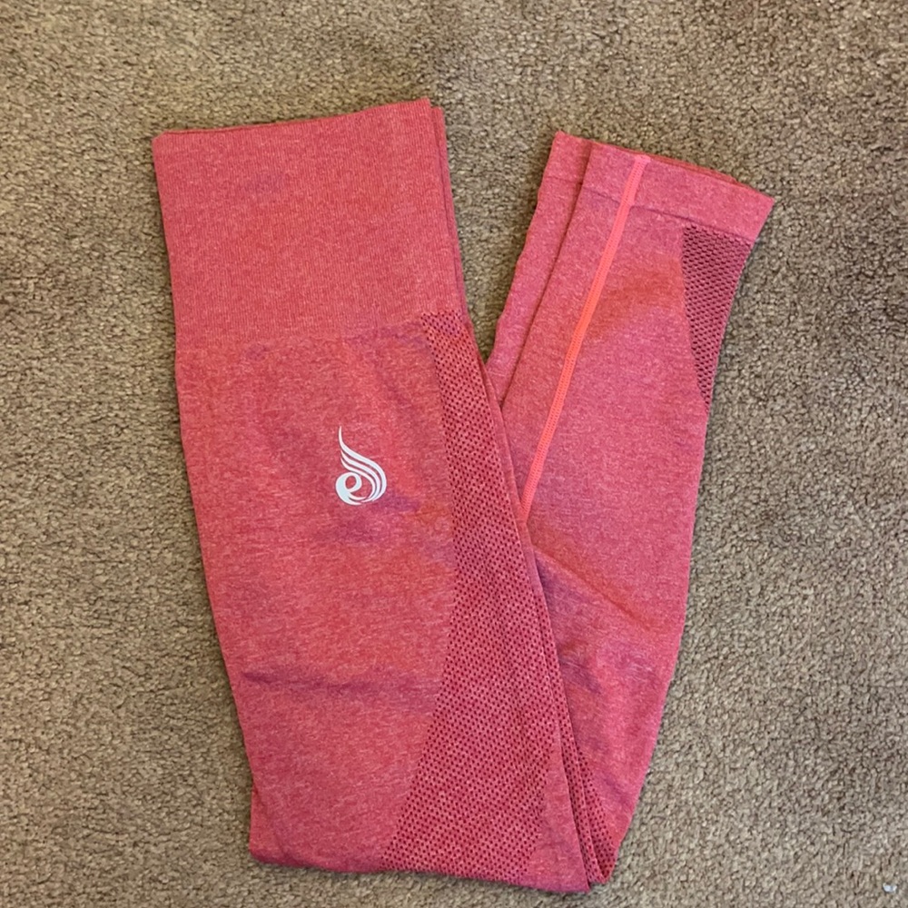 Ryderwear pink leggings